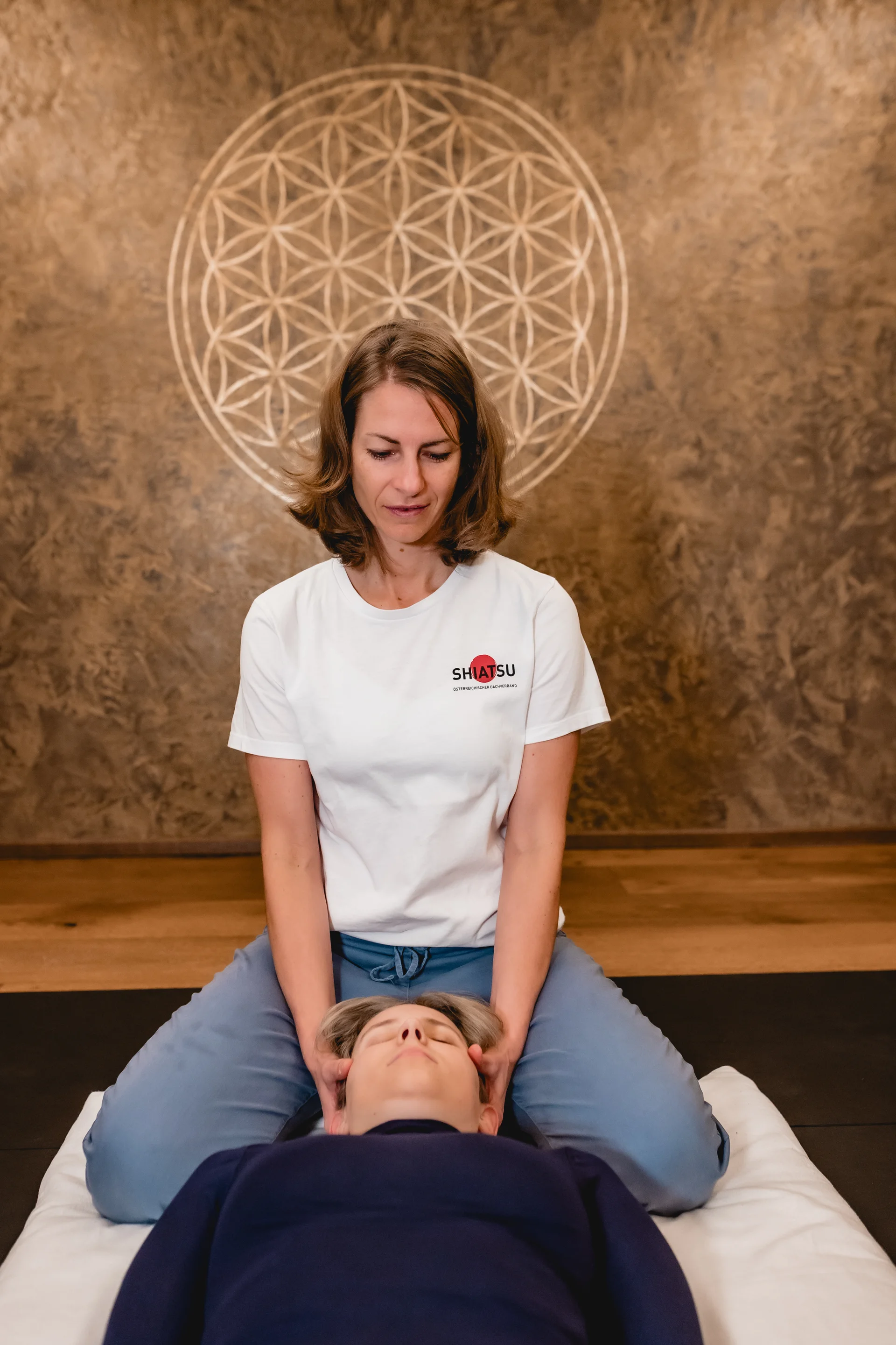 Shiatsu Behandlung Gabriele Loy